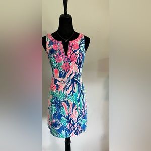 Lovely Lily Pulitzer dress, barely worn cute for summer!